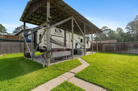 183 Lakeview Drive S Livingston TX 77351