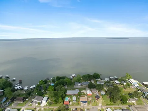 183 Lakeview Drive S Livingston TX 77351