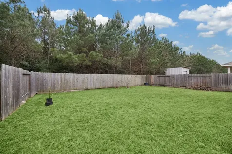 592 Road 5138 Cleveland TX 77327