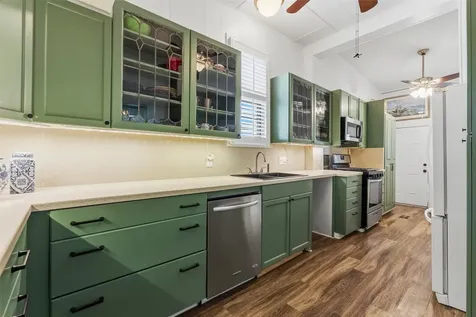 3826 Avenue O 1/2 Galveston TX 77550