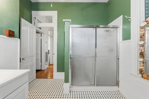 3826 Avenue O 1/2 Galveston TX 77550