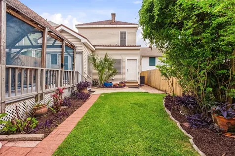 3826 Avenue O 1/2 Galveston TX 77550