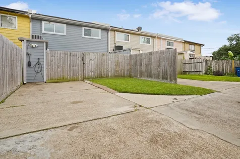 207 Granberry Street Humble TX 77338