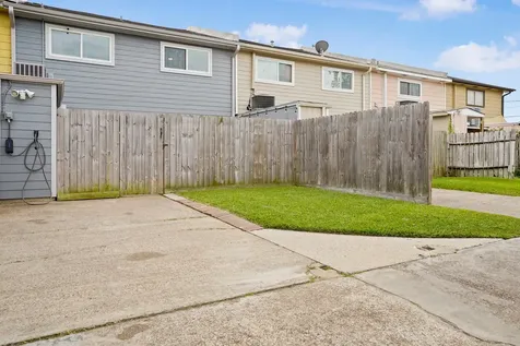 207 Granberry Street Humble TX 77338