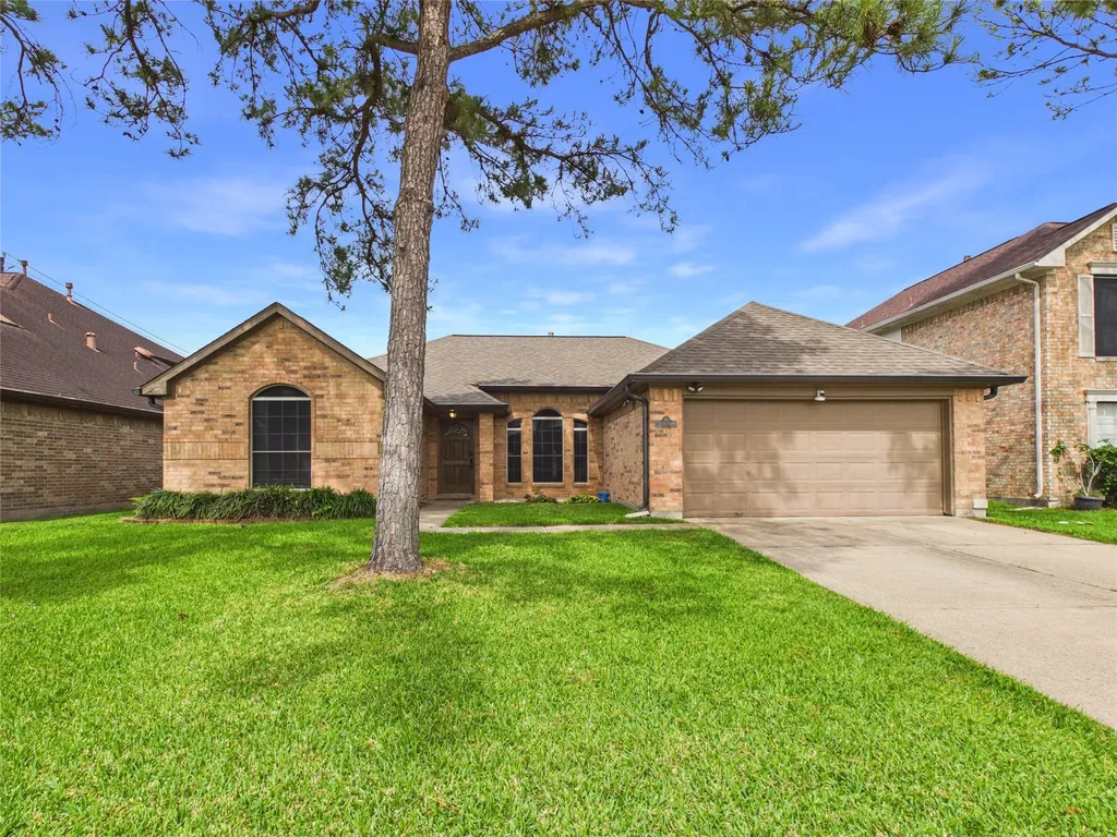 1105 Glencrest Drive La Porte TX 77571