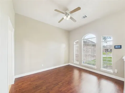 1105 Glencrest Drive La Porte TX 77571