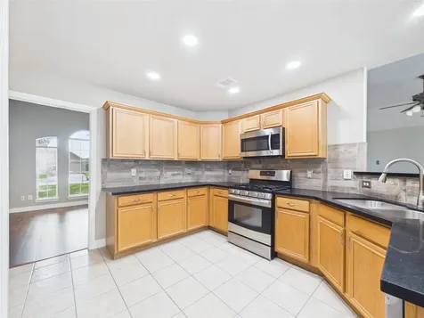 1105 Glencrest Drive La Porte TX 77571