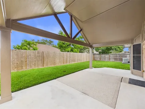 1105 Glencrest Drive La Porte TX 77571