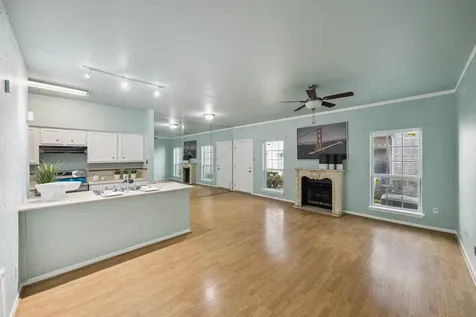 7326 Regency Square Court 7326 Houston TX 77036