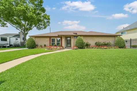 807 Green Belt Drive Sugar Land TX 77498