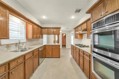 807 Green Belt Drive Sugar Land TX 77498