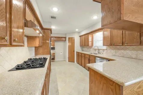 807 Green Belt Drive Sugar Land TX 77498