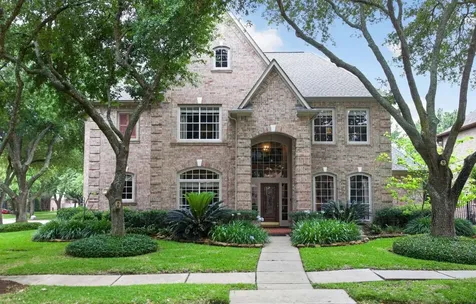 16 Pecan Gorge Court Sugar Land TX 77479
