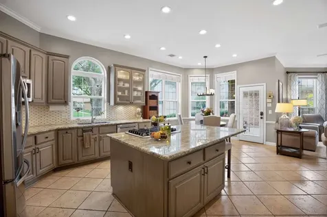 16 Pecan Gorge Court Sugar Land TX 77479