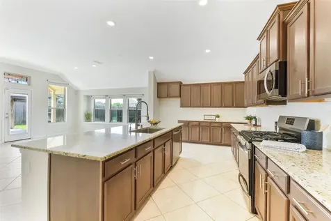 17515 Cypress Hilltop Way Hockley TX 77447