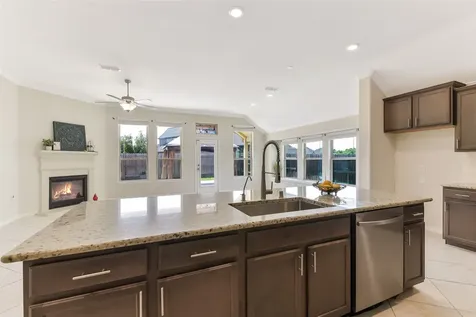 17515 Cypress Hilltop Way Hockley TX 77447