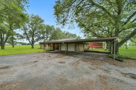 9606 Needville Fairchilds Road Needville TX 77461