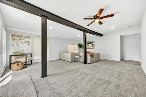 7026 Hedgewood Street Houston TX 77016