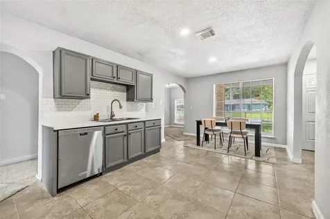 7026 Hedgewood Street Houston TX 77016