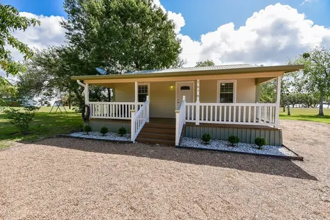 1678 Bayview Drive Palacios TX 77465