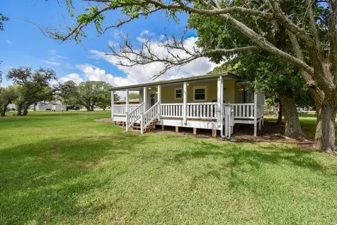 1678 Bayview Drive Palacios TX 77465