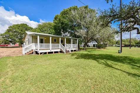 1678 Bayview Drive Palacios TX 77465