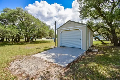 1678 Bayview Drive Palacios TX 77465