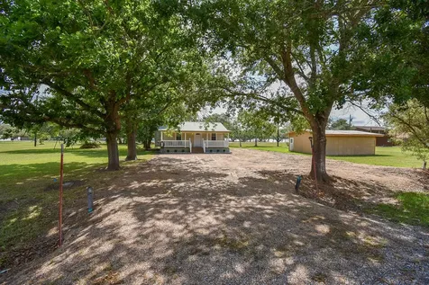 1678 Bayview Drive Palacios TX 77465