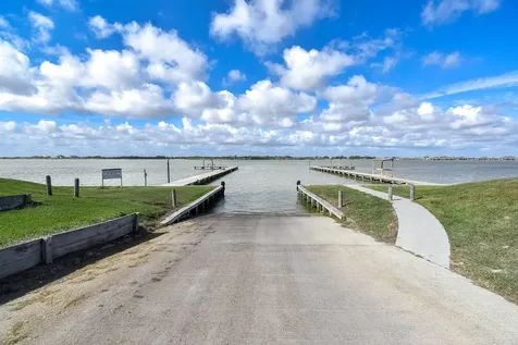 1678 Bayview Drive Palacios TX 77465