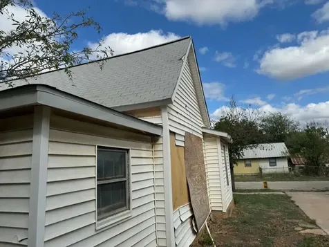 1000 S Frio Street Coleman TX 76834