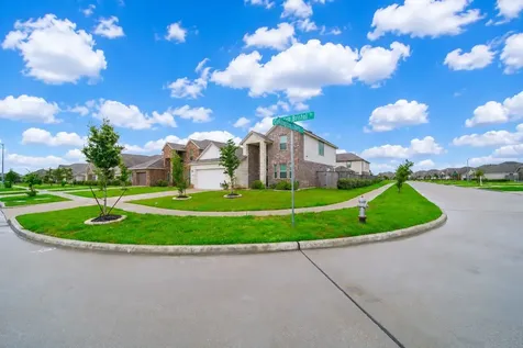4806 Camden Bristol Drive Baytown TX 77521