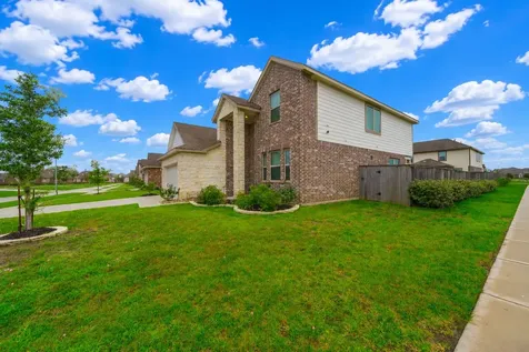 4806 Camden Bristol Drive Baytown TX 77521