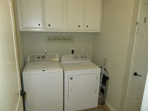 422 E Hunting Tower Run Conroe TX 77316