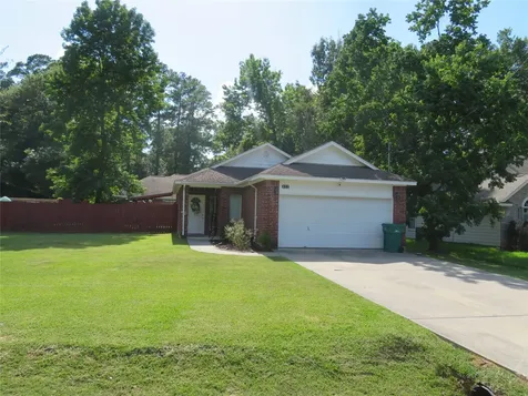 422 E Hunting Tower Run Conroe TX 77316