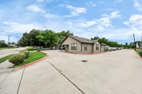 706 Harris Avenue 3 Pasadena TX 77506