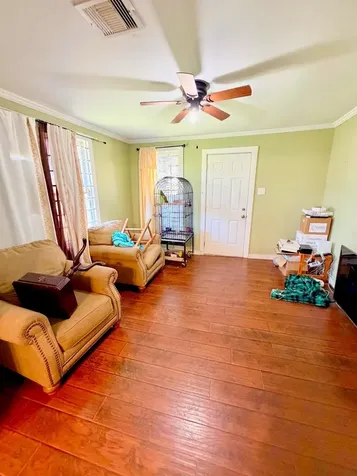3313 Mansfield Street Houston TX 77091