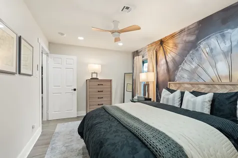 5113 W 43rd Street Houston TX 77092