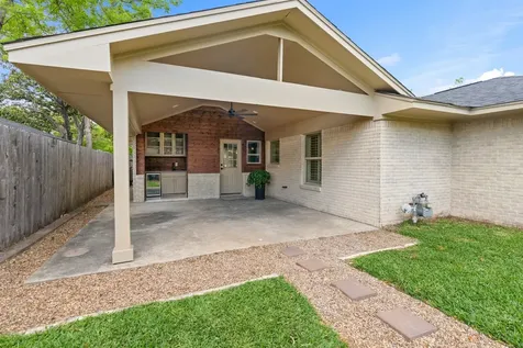 5113 W 43rd Street Houston TX 77092