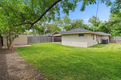 5113 W 43rd Street Houston TX 77092