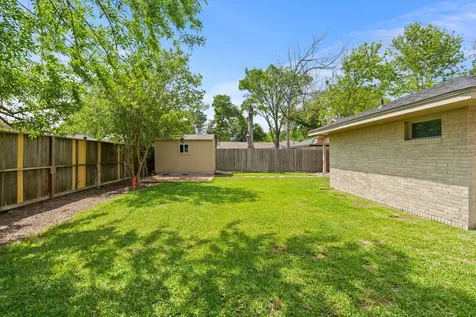 5113 W 43rd Street Houston TX 77092