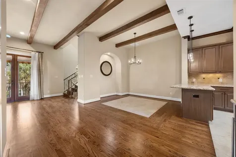 414 Snover Street Houston TX 77007