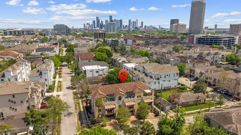 414 Snover Street Houston TX 77007