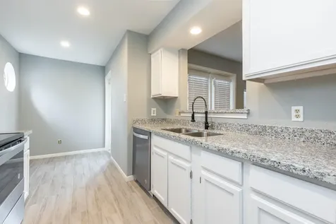 14600 Fonmeadow Drive 607 Houston TX 77035