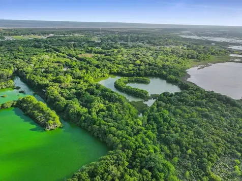 2187 Old Mexico Road High Island TX 77623