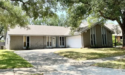 2819 Colony Drive Sugar Land TX 77479