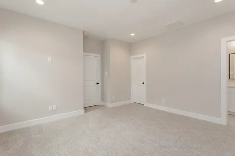 1439 W 25th Street B Houston TX 77008