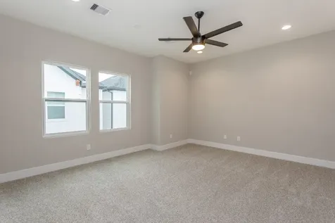1439 W 25th Street B Houston TX 77008