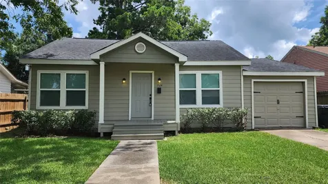 7124 Linden Street Houston TX 77087
