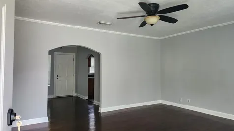 7124 Linden Street Houston TX 77087