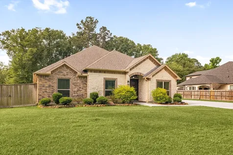19534 Desna Drive Porter TX 77365